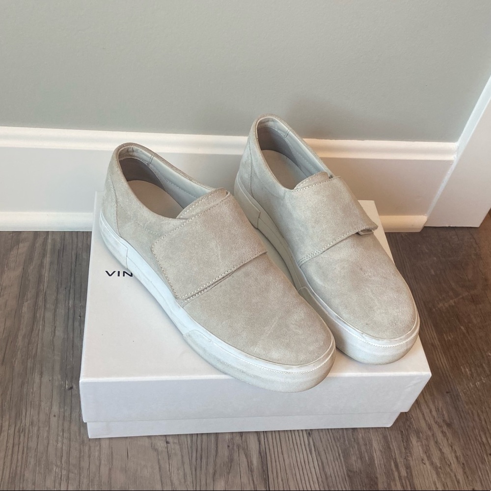 Vince Sneakers